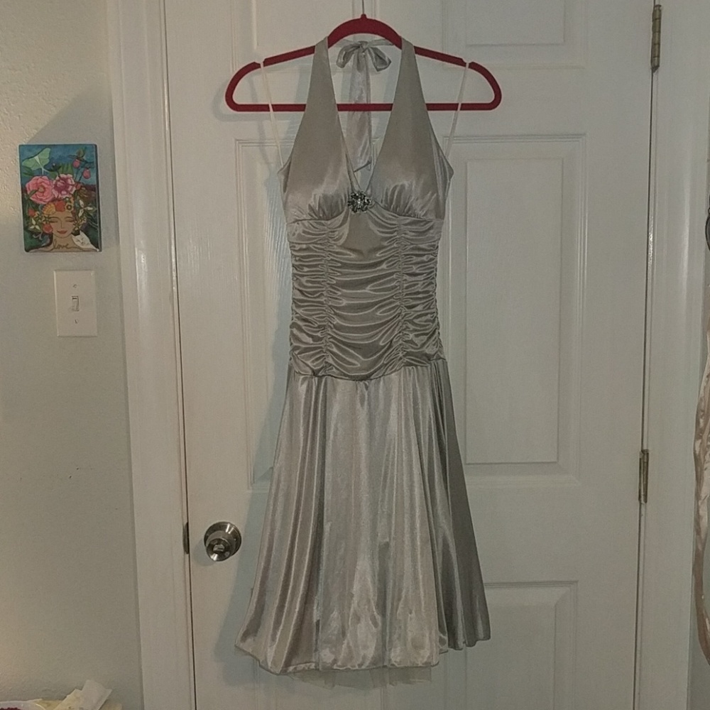 Silver mettalic homecoming prom dress